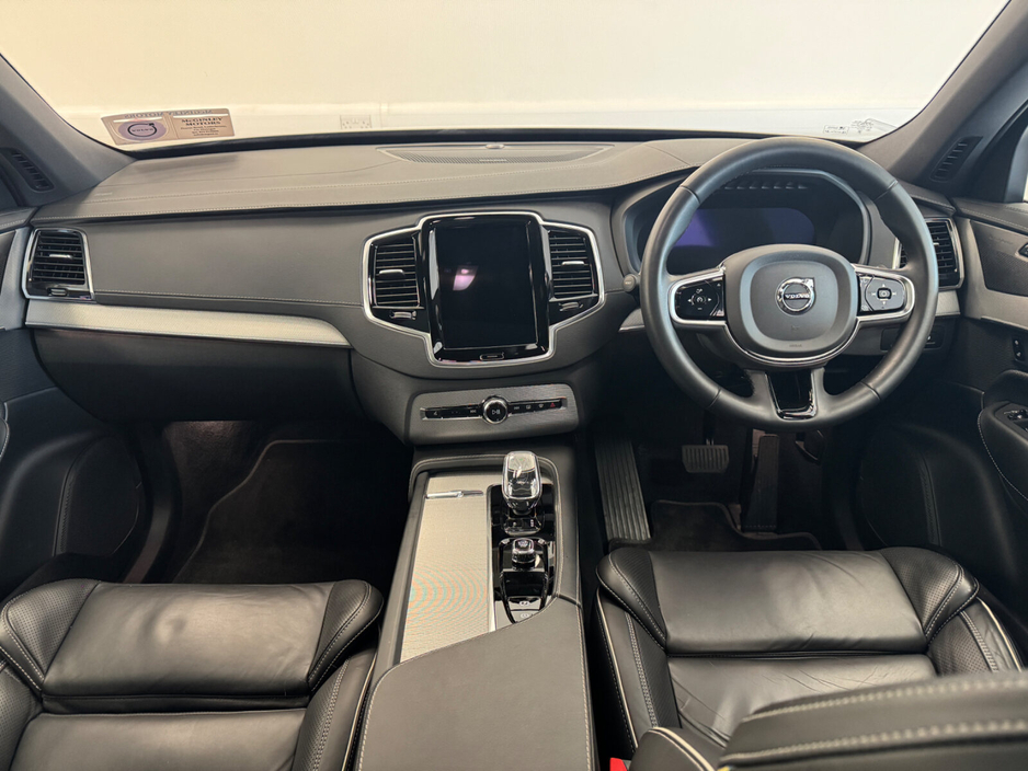 2024 Volvo XC90 - image 18