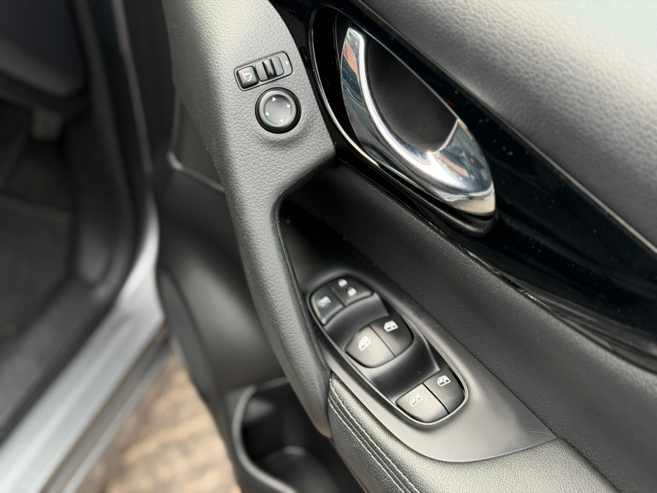 2019 Nissan Qashqai - image 10