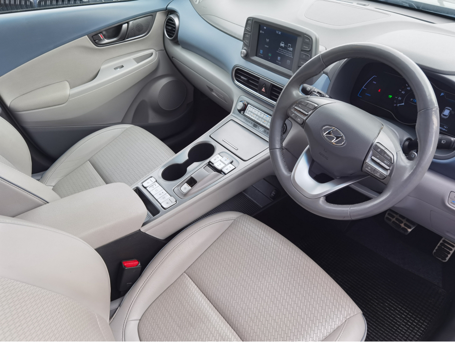 2020 Hyundai Kona - image 7