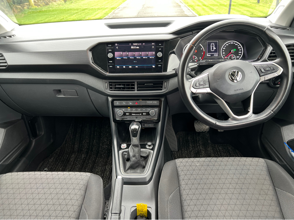 2020 Volkswagen T-Cross Style 1.0 automatic €20,950