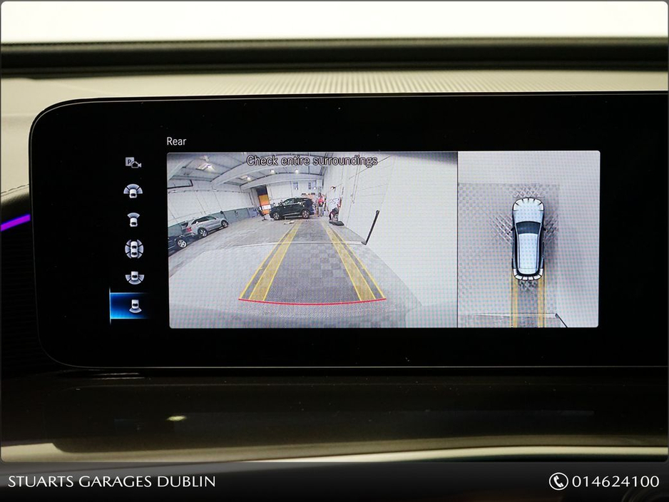 2023 Mercedes-Benz EQC - image 17