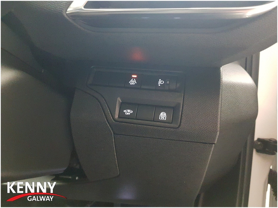 2023 Peugeot 3008 *Deposit taken* FL ALLURE 1.5 HDI 130 6.4 €32,990