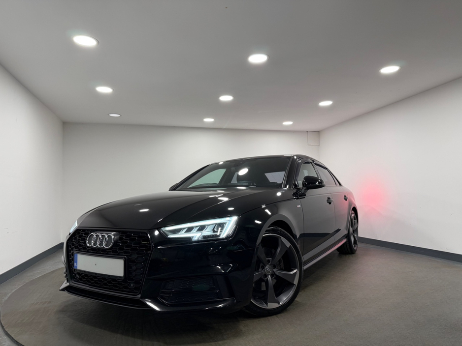 2017 Audi A4 - image 4