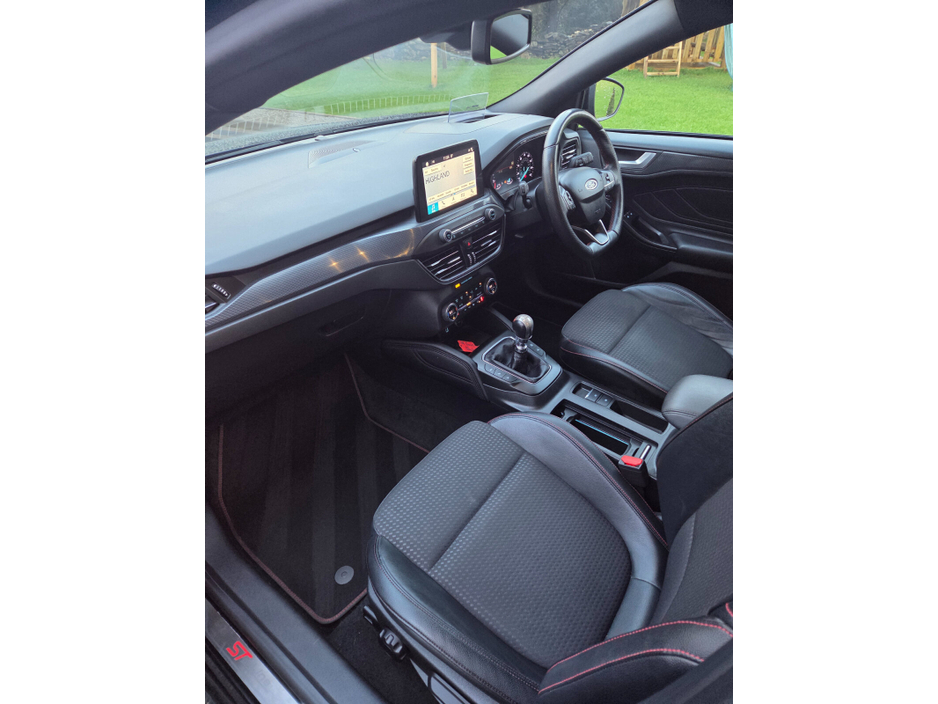 2019 Ford Focus 1.5 TDCi 120PS ST-Line Powershift €18,950