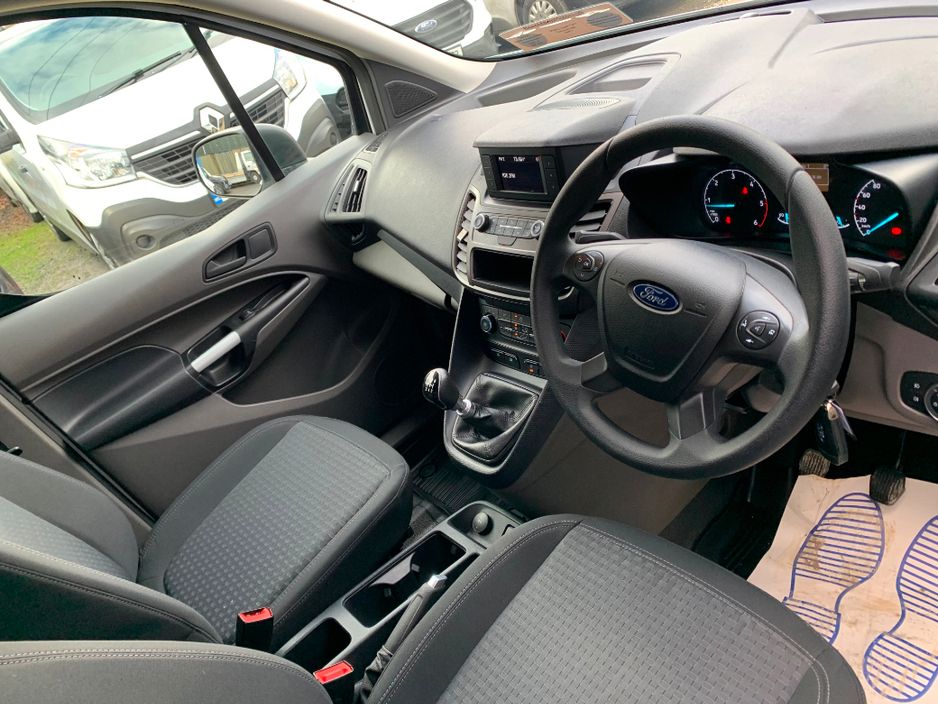 2022 Ford Transit Connect TREND 1.5 TDCI 120 PS LWB 250 // PRICE EXCL. VAT // ALLOY WHEELS, BODY COLOURED BUMPERS AND MIRRORS // STUNNING CONDITION // 09/26 CVRT // TIMING BELT €12,154
