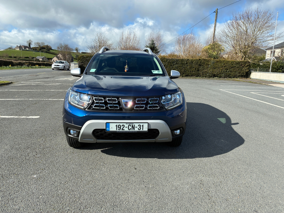 2019 Dacia Duster - image 2