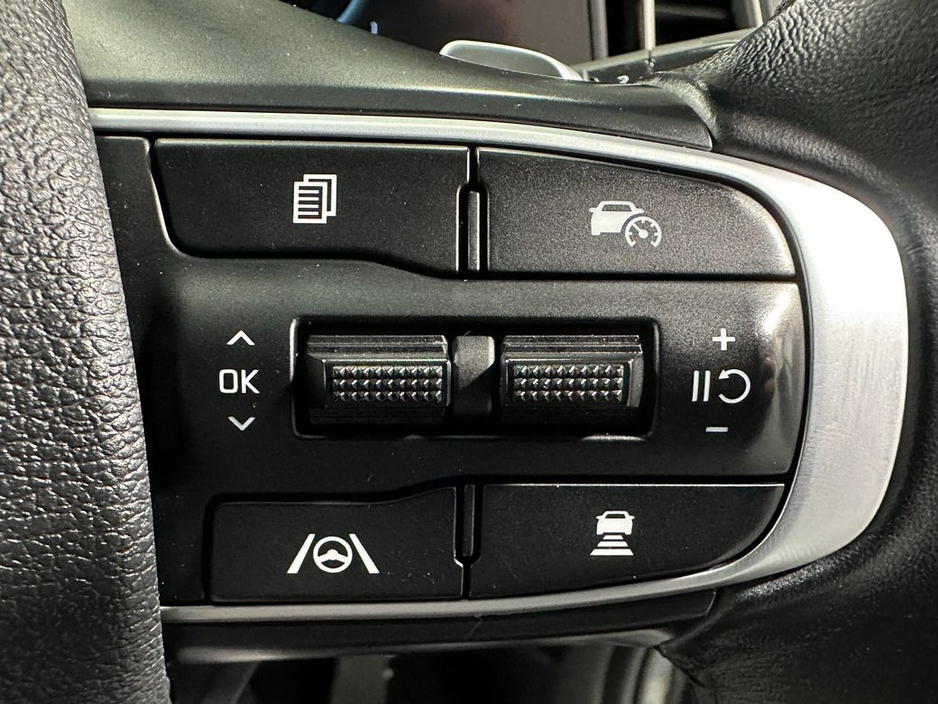 2023 Kia Sportage - image 18