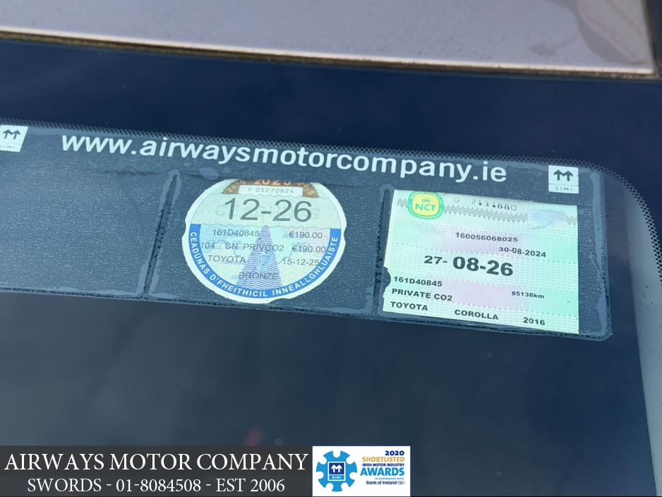 2016 Toyota Corolla - image 24