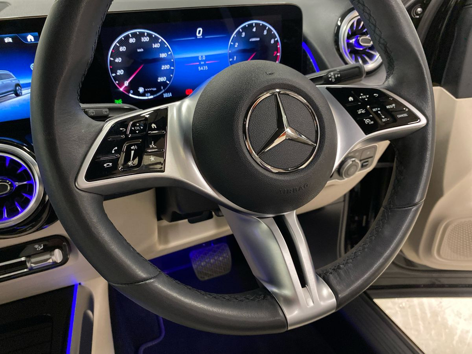 2025 Mercedes-Benz GLB - image 20