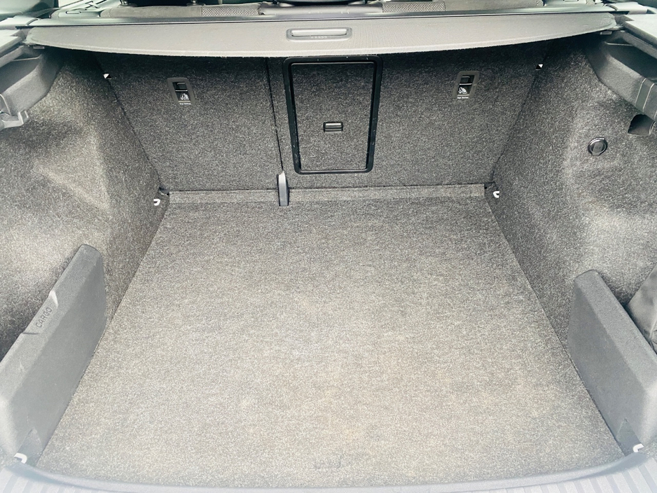 2024 Skoda Enyaq - image 24