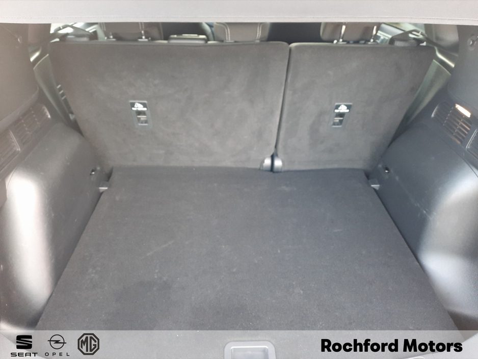 2024 Ford Kuga - image 11