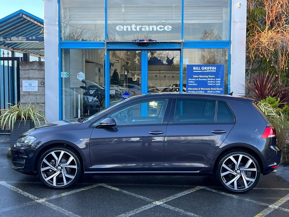 2015 Volkswagen Golf LOUNGE EDITION 1.2 TSI AUTO // NEW 19" R-LINE ALLOYS // REVERSE CAMERA // NEW NCT 03/27 €14,900