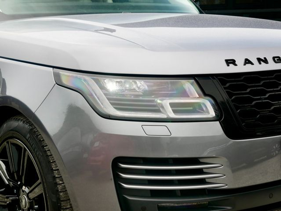 2021 Land Rover Range Rover - image 8