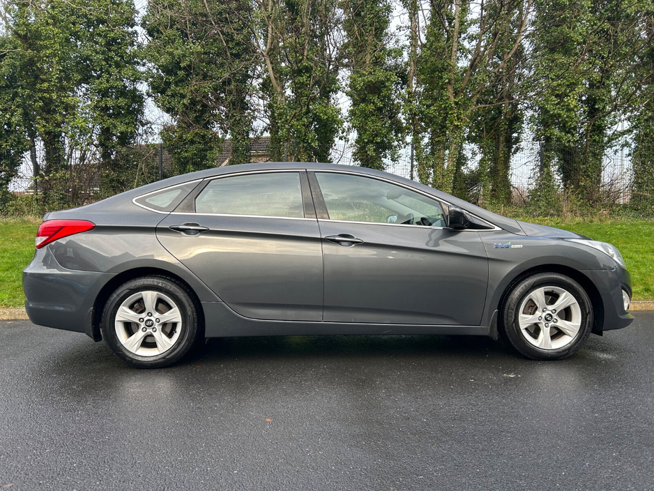 2013 Hyundai i40 - image 3