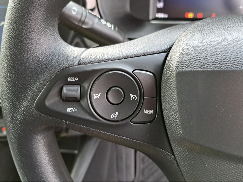 2025 Opel Corsa ELEGNCE 1.2 75BHP **REVERSING CAMERA** €21,950