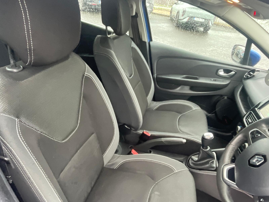 2018 Renault Clio - image 6