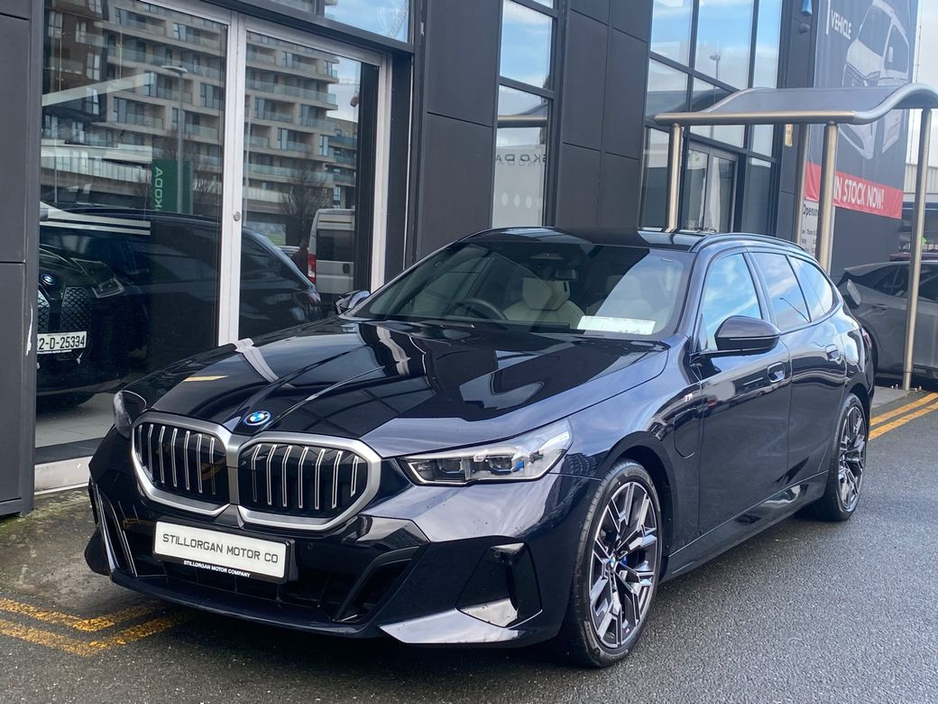 2025 BMW 5 Series Touring 530e M-Sport Auto (PHEV) €63,900