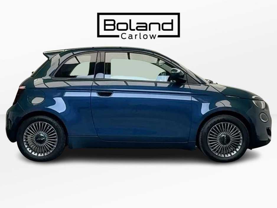 2022 Fiat 500 - image 4