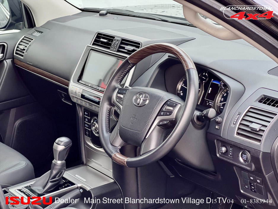 2022 Toyota Landcruiser PRADO 4x4 BOSS