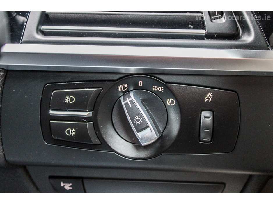 2017 BMW 6 Series - image 24