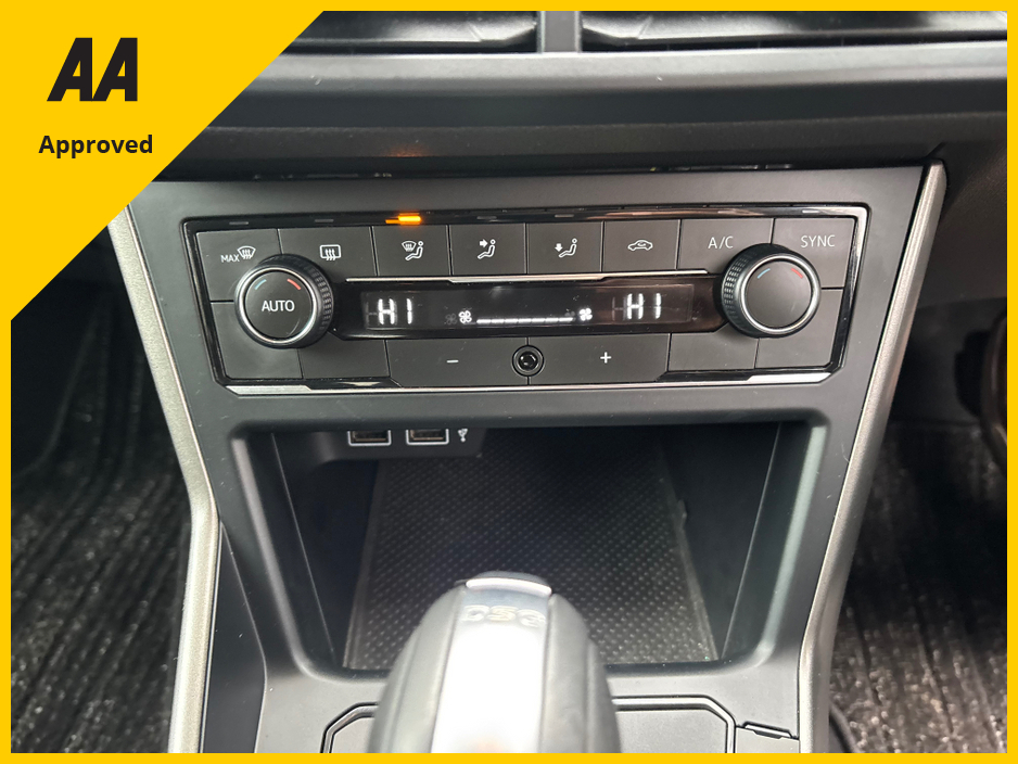 2018 Volkswagen Polo 1.0TSI 5DR AUTO NEW MODEL FULLY LOADED WITH SPEC €15,950