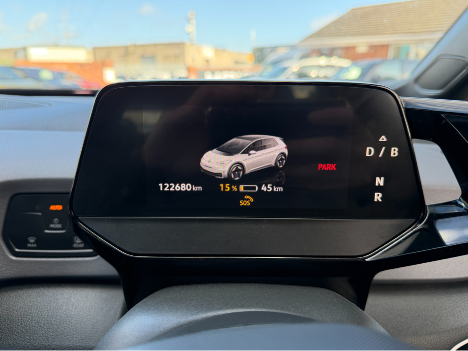 2021 Volkswagen ID.3 - image 16