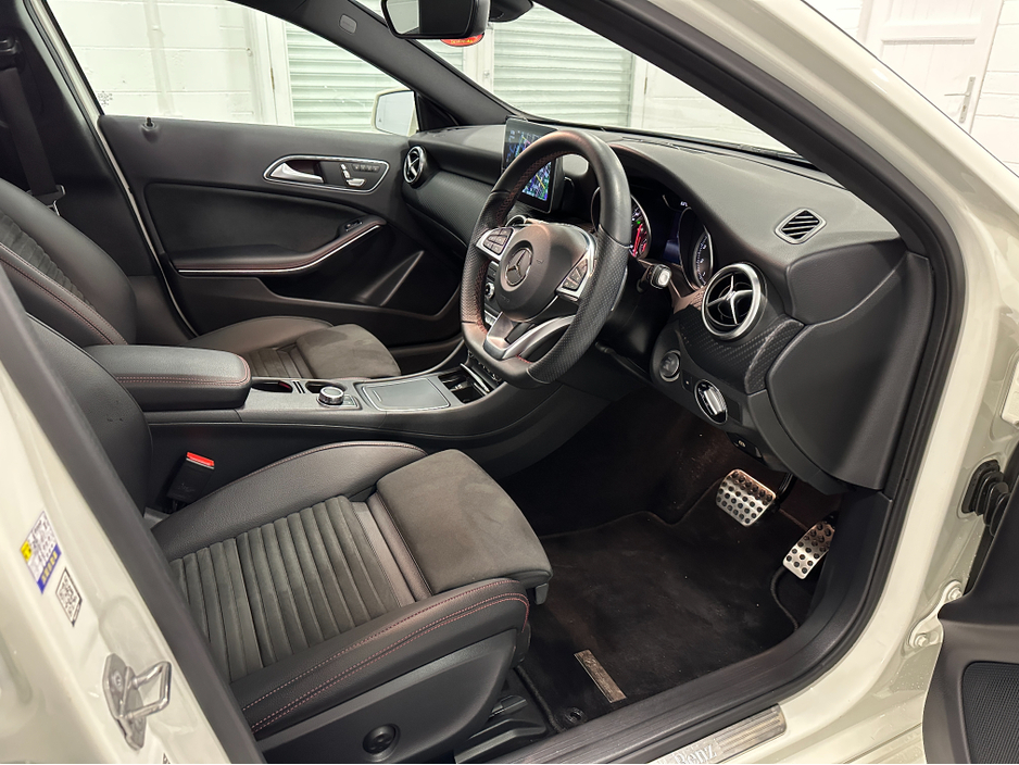 2018 Mercedes-Benz A Class (181) A180 AMG 1.6 AUTO LOW KMS SUNROOF WWW.DENISDARCYCARS.IE €21,450