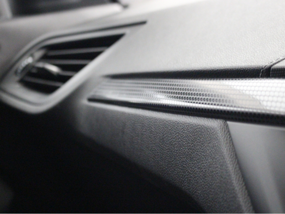 2021 BMW 1 Series - image 29