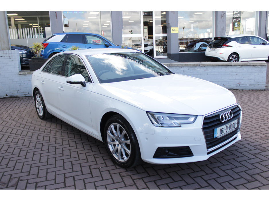 2016 Audi A4 - image 2