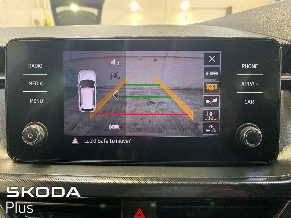 2023 Skoda Kamiq - image 15