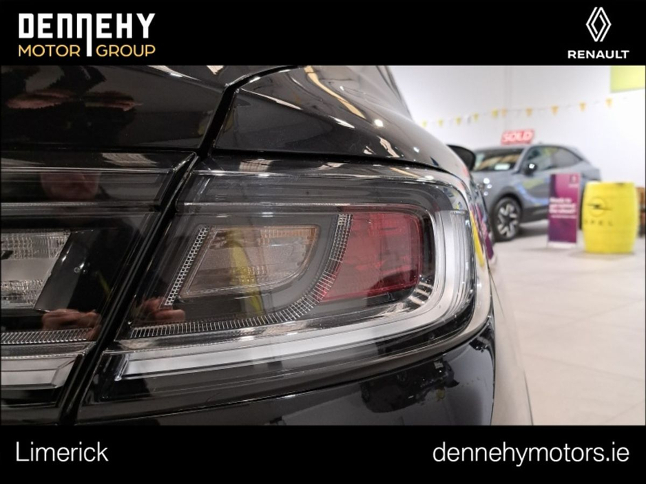 2025 Renault Arkana - image 19