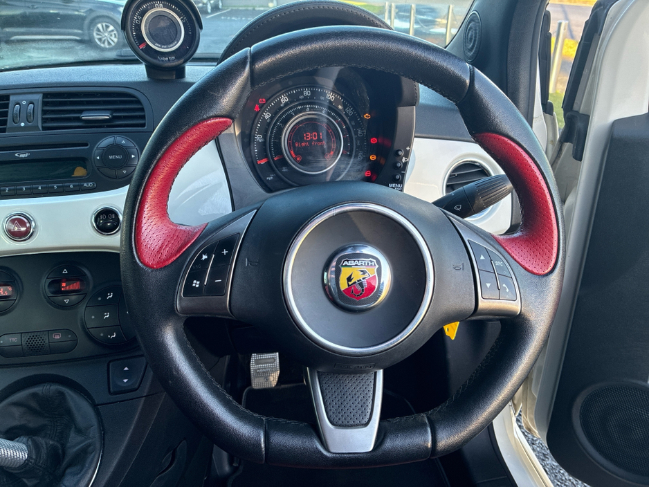 2013 Fiat 500 - image 13