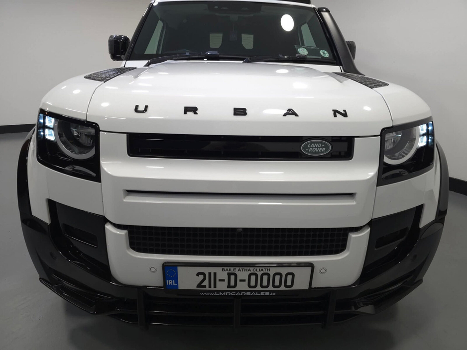 2021 Land Rover Defender  €54,950