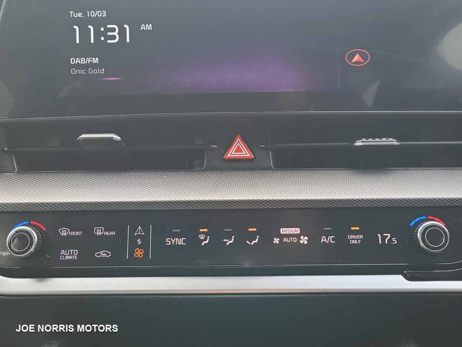 2024 Kia Sportage - image 17