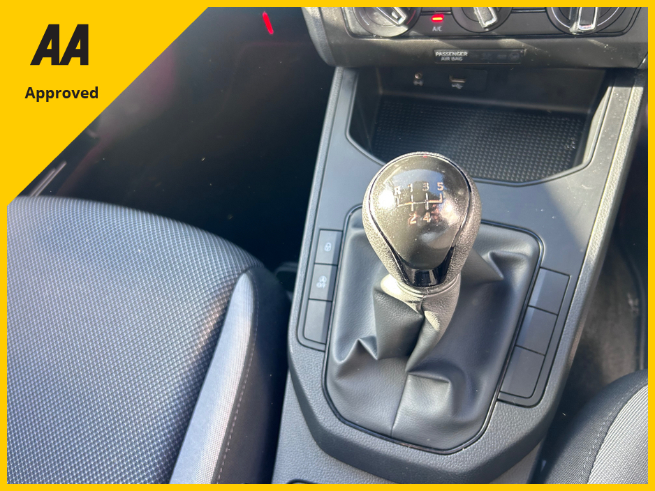 2020 SEAT Ibiza - image 21