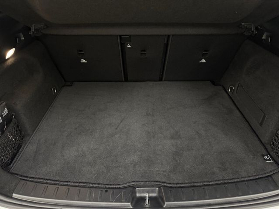 2021 Mercedes-Benz GLA Class - image 19