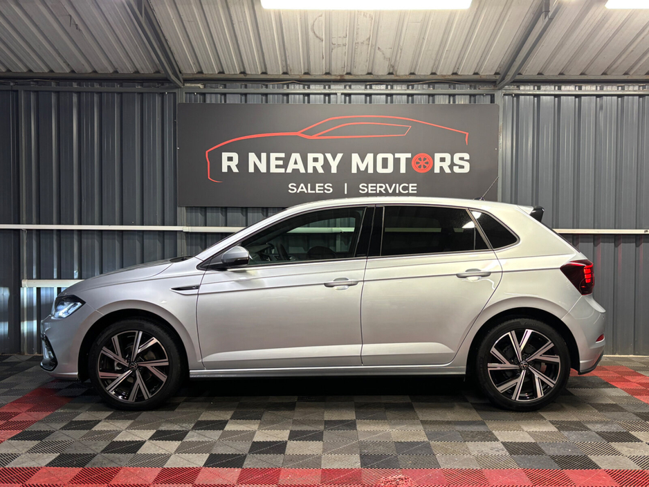 2025 Volkswagen Polo POLO R-LINE 1.0 TSI 95HP D7F €29,950