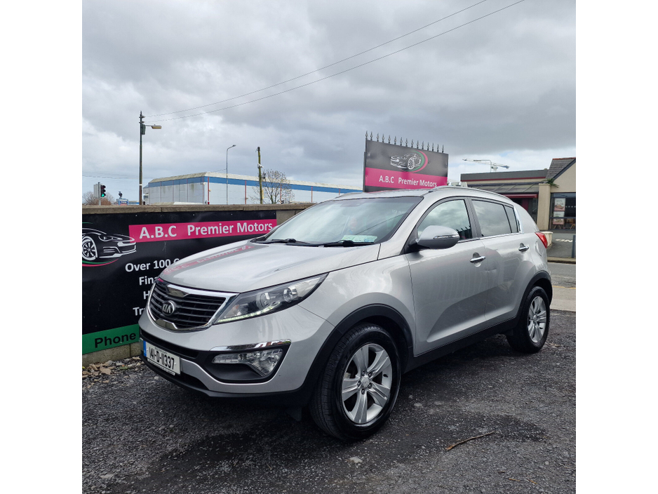 2014 Kia Sportage - image 5