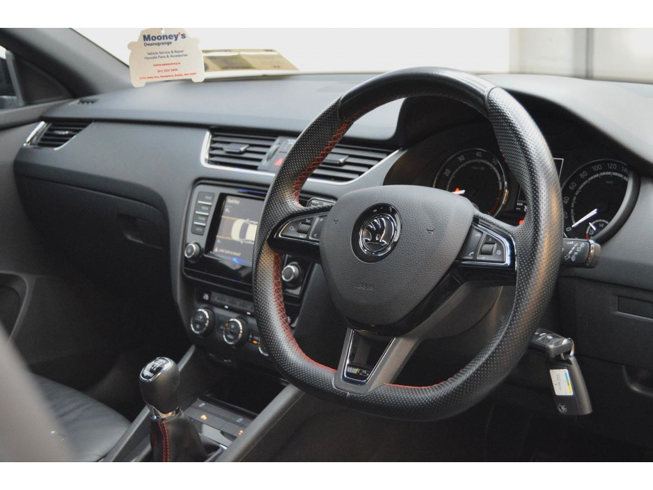 2015 Skoda Octavia RS 2.0TSI 230HP