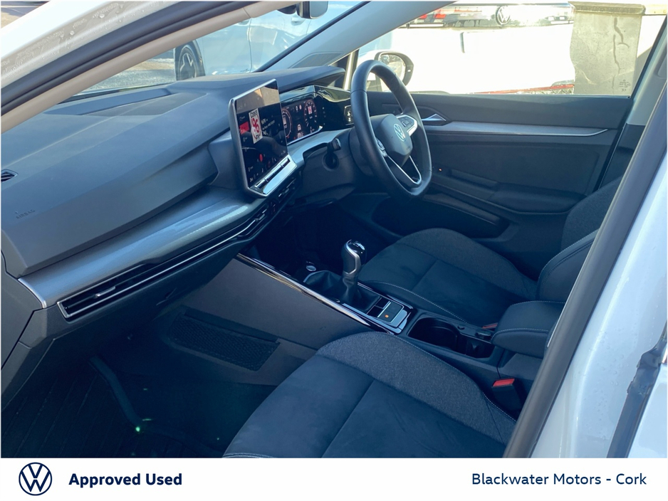 2024 Volkswagen Golf 1.5TSI 150BHP 5DR STYLE WITH AREA VIEW CAMERA & REAR ASSIST *WAS €40,250 NOW €33,995* €31,995