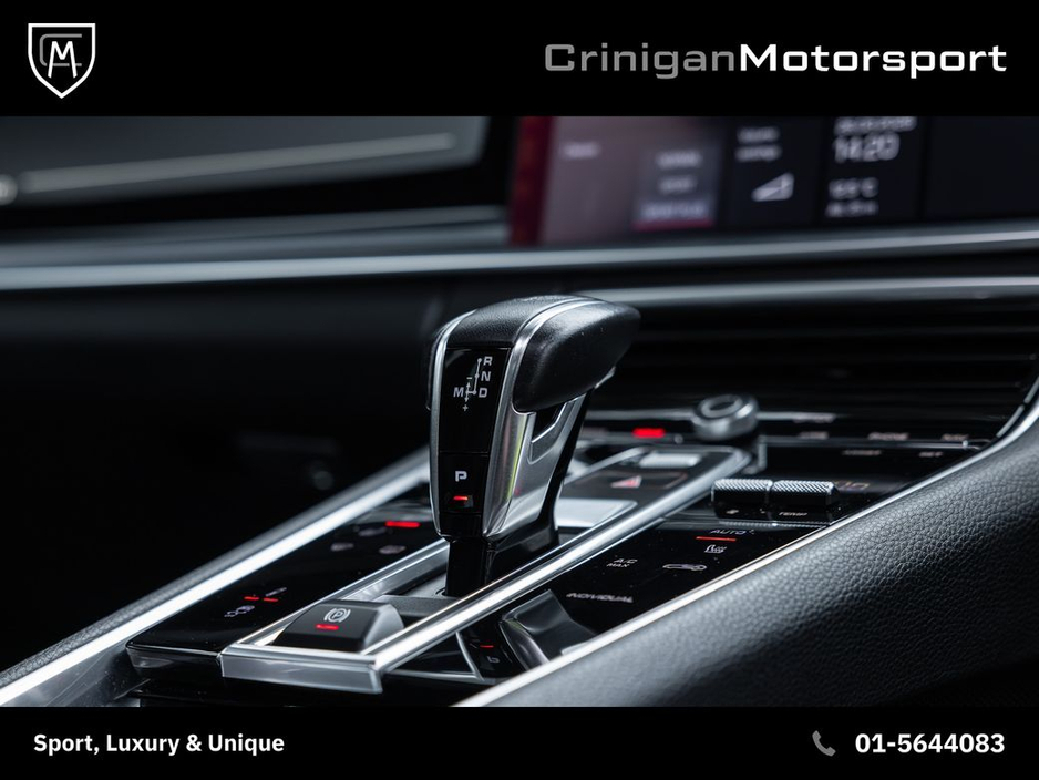 2020 Porsche Panamera - image 20