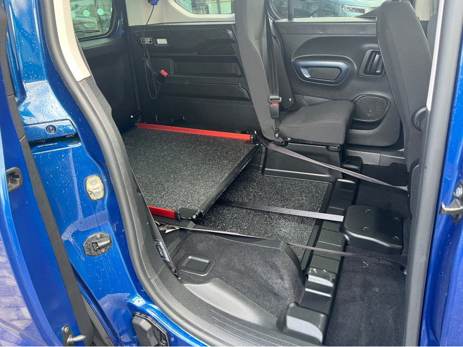 2021 Peugeot Rifter 1.2 Petrol Auto Wheelchair Accessible SWB €24,950