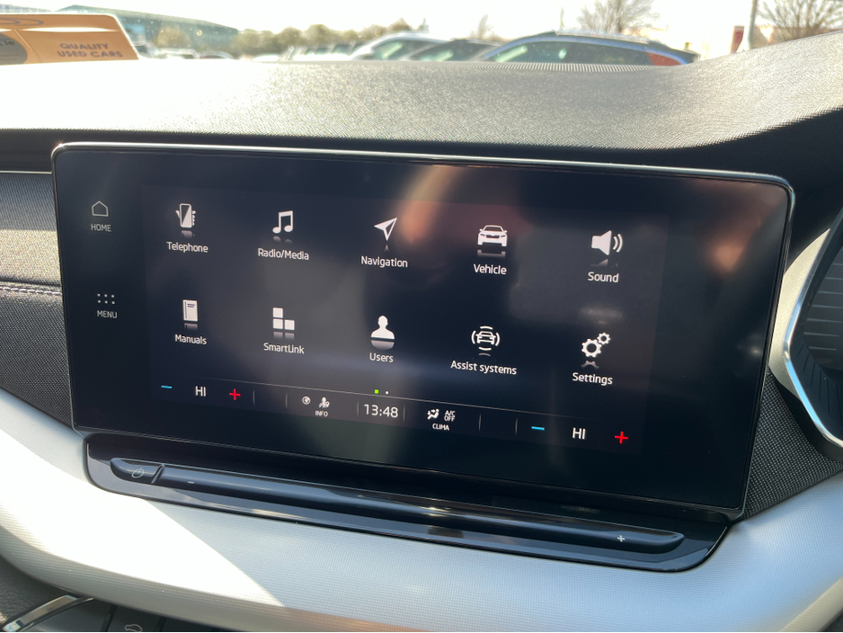 2021 Skoda Octavia - image 18