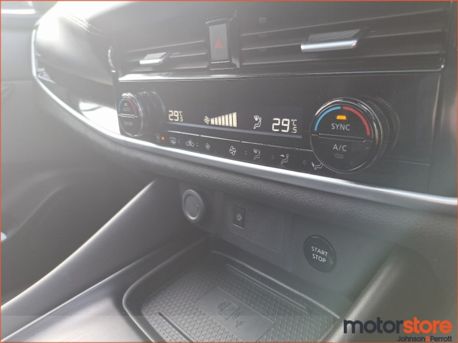 2023 Nissan Qashqai ONE LADY OWENER! ePOWER SV PREMIUM €30,900