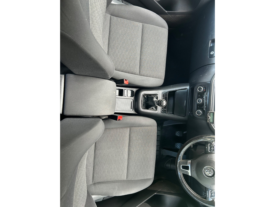 2014 Volkswagen Tiguan - image 18