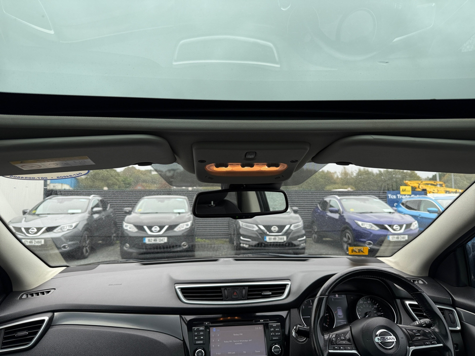 2018 Nissan Qashqai - image 9