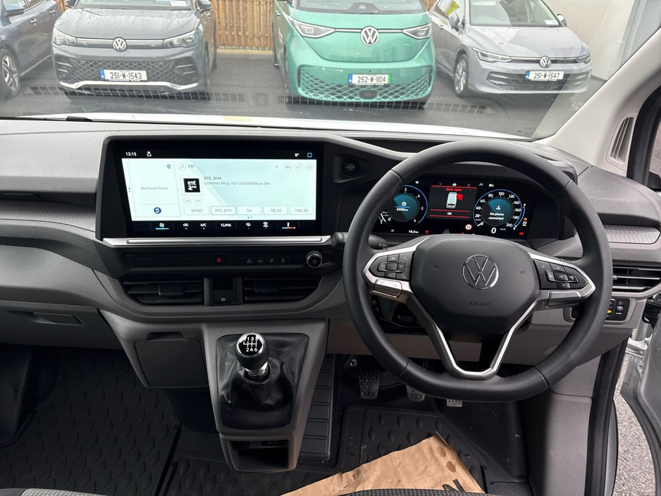 2026 Volkswagen Transporter Trendline LWB 150HP (Price ex VAT) €37,975