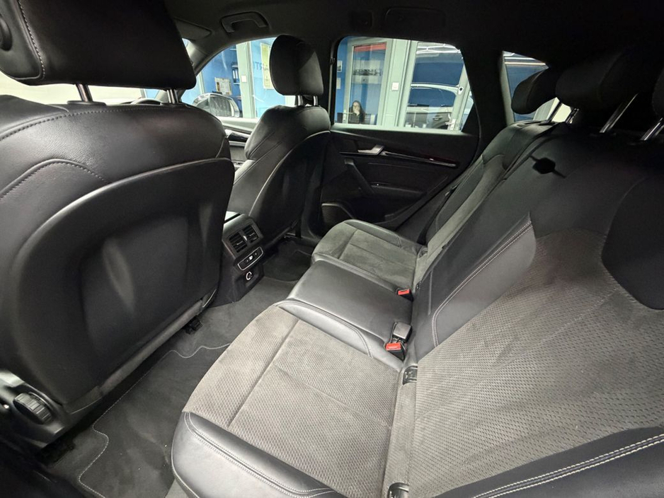 2019 Audi Q5 - image 33