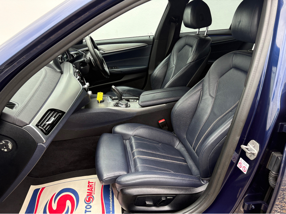 2018 BMW 5 Series - image 13