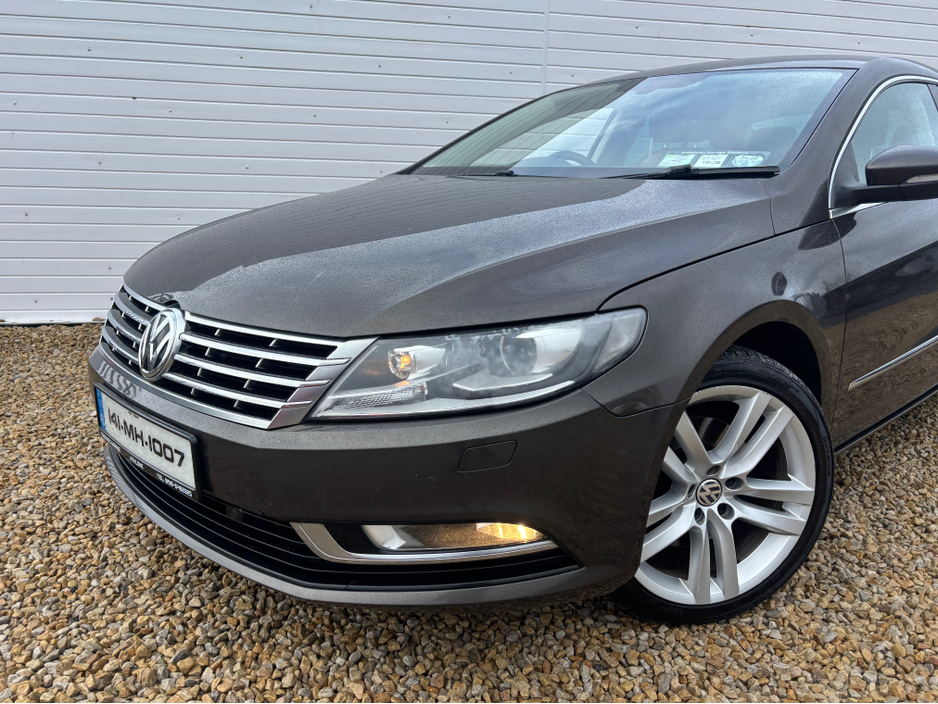 2014 Volkswagen CC - image 19